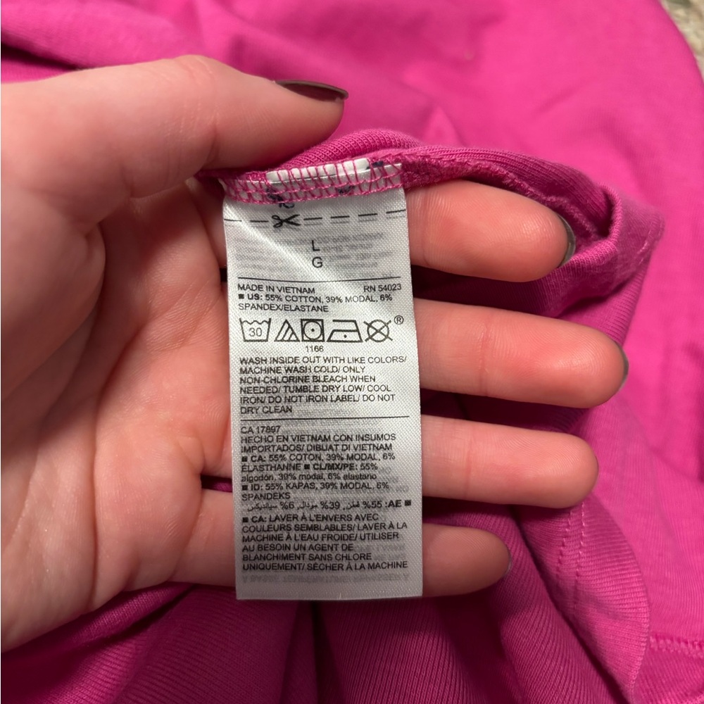 Old Navy Vibrant Pink Long Sleeve Top - Picture 6 of 6
